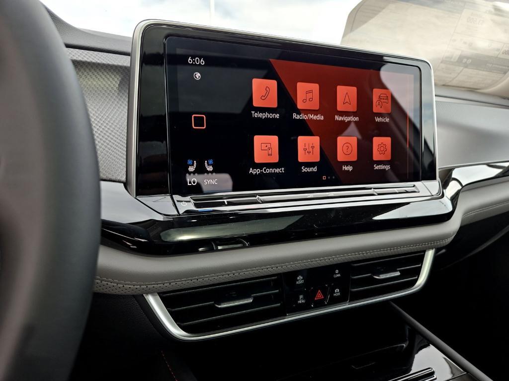 new 2025 Volkswagen Atlas car, priced at $45,026
