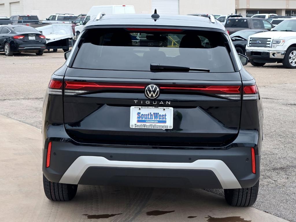 new 2026 Volkswagen Tiguan car, priced at $31,601