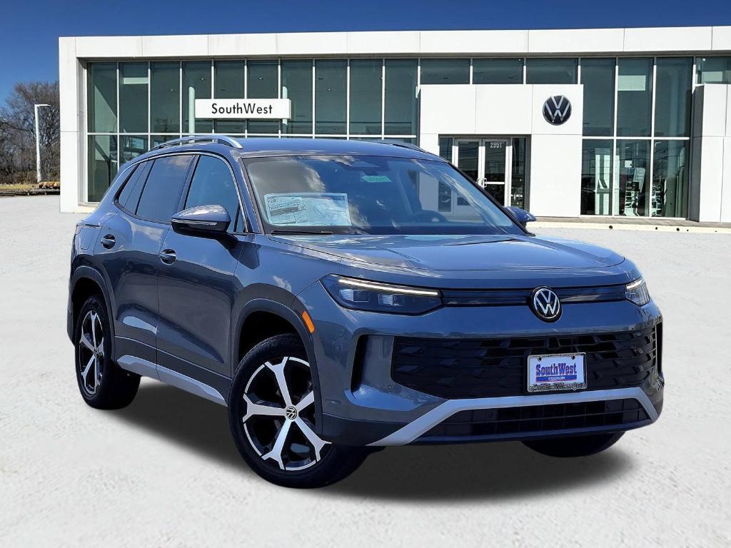 new 2025 Volkswagen Tiguan car, priced at $32,252