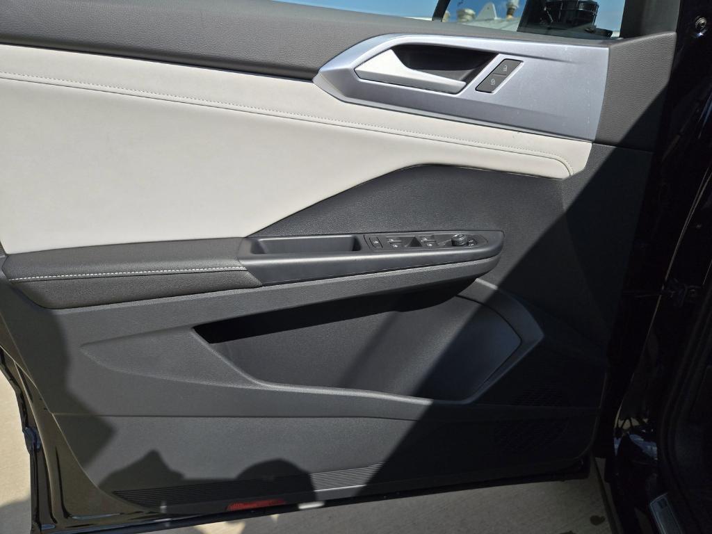 new 2025 Volkswagen Taos car, priced at $27,797