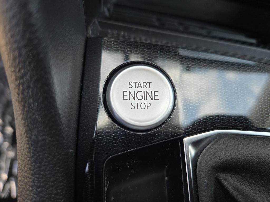 new 2025 Volkswagen Taos car, priced at $27,797
