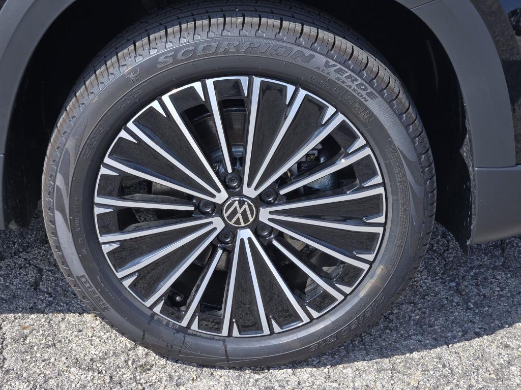 new 2025 Volkswagen Taos car, priced at $27,797
