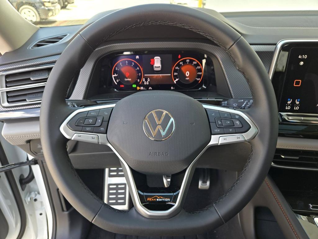 new 2025 Volkswagen Atlas car, priced at $45,976