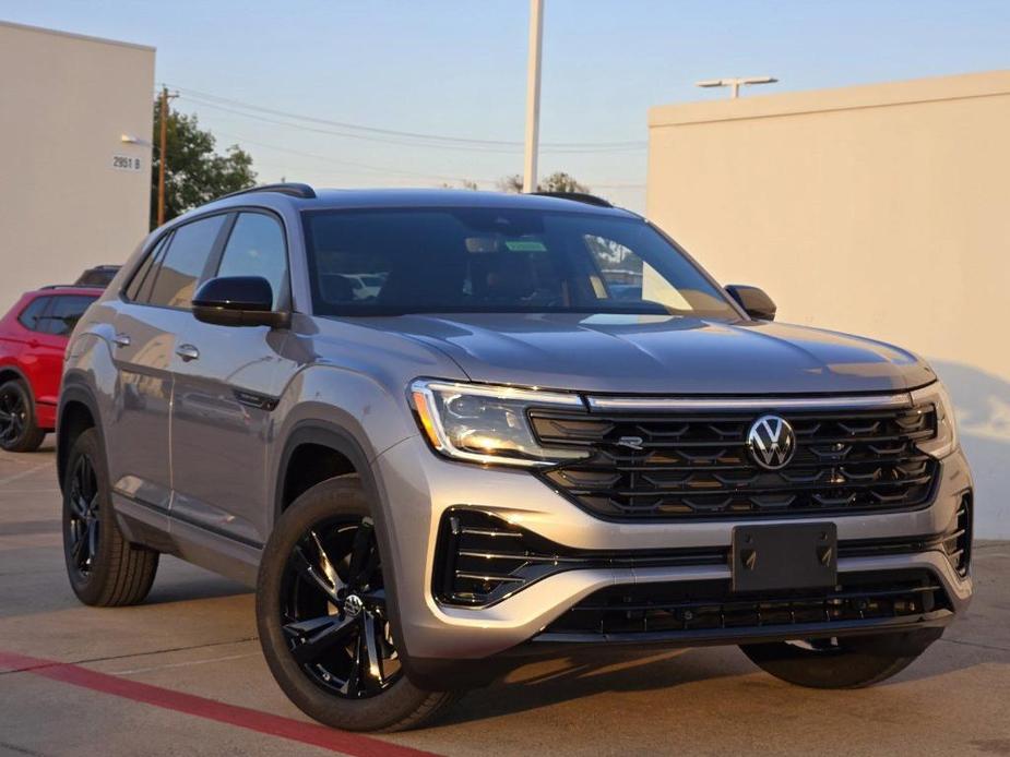 new 2025 Volkswagen Atlas Cross Sport car, priced at $47,498