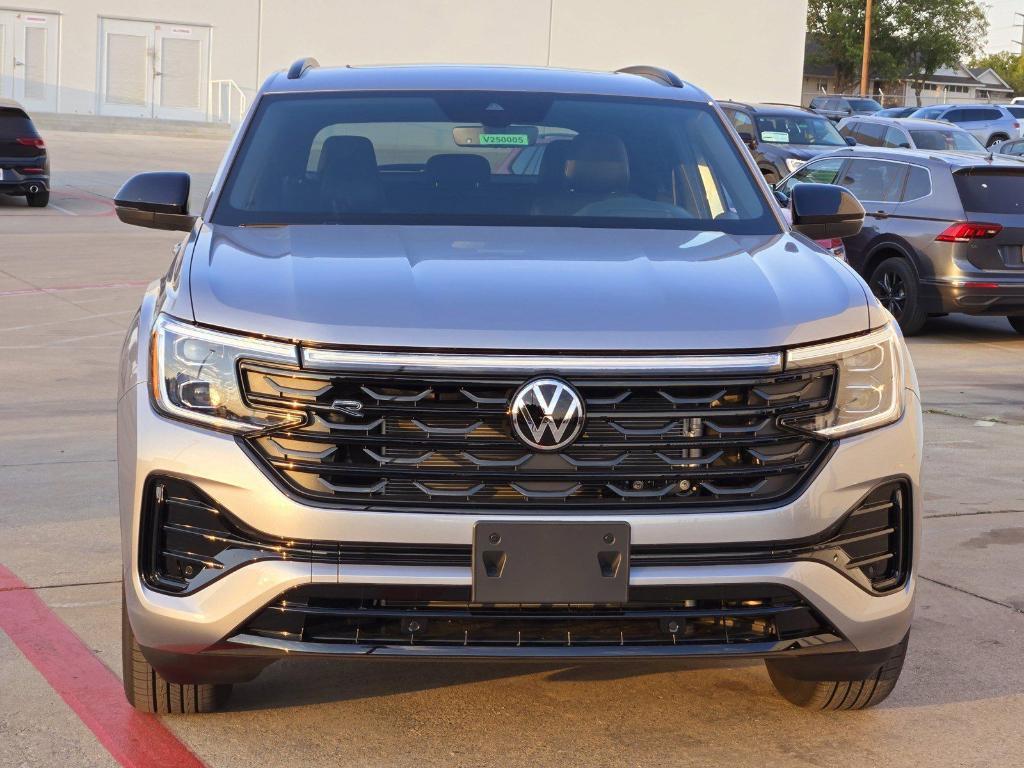 new 2025 Volkswagen Atlas Cross Sport car, priced at $47,498