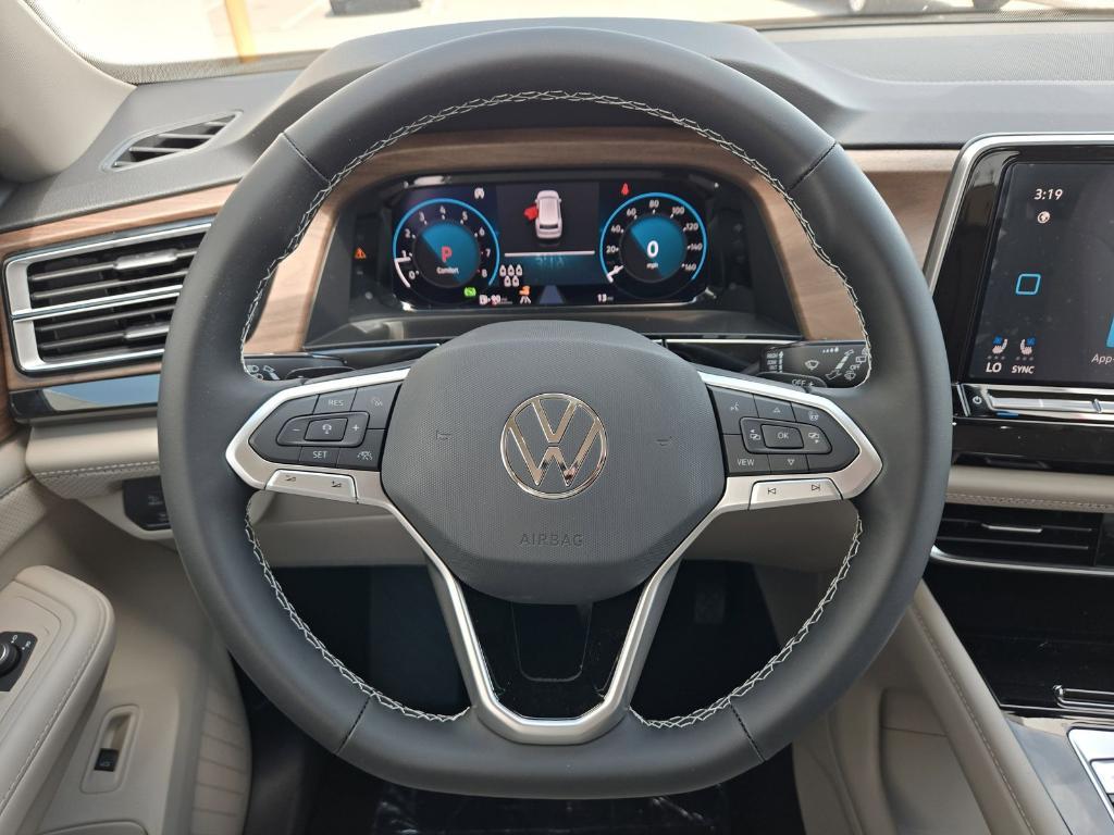 new 2025 Volkswagen Atlas car, priced at $39,819