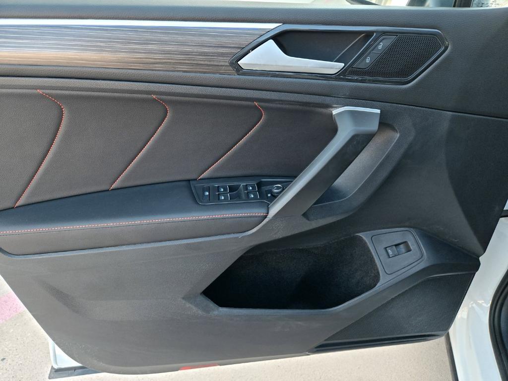 new 2024 Volkswagen Tiguan car, priced at $29,579