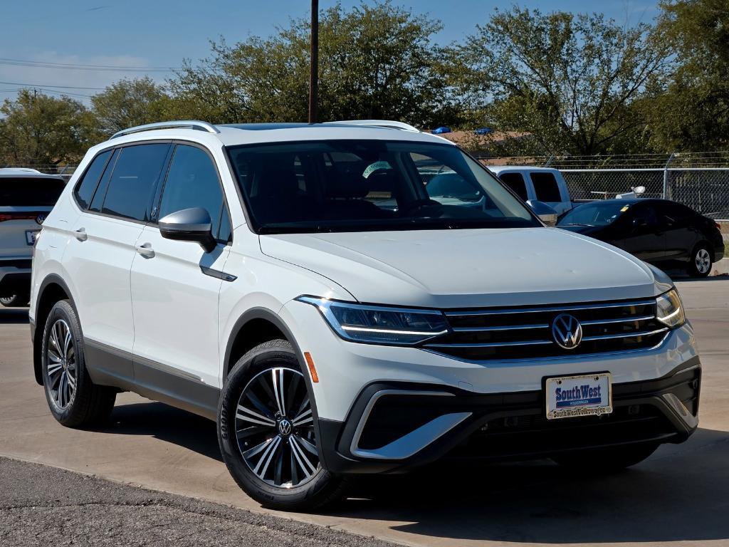new 2024 Volkswagen Tiguan car, priced at $29,579