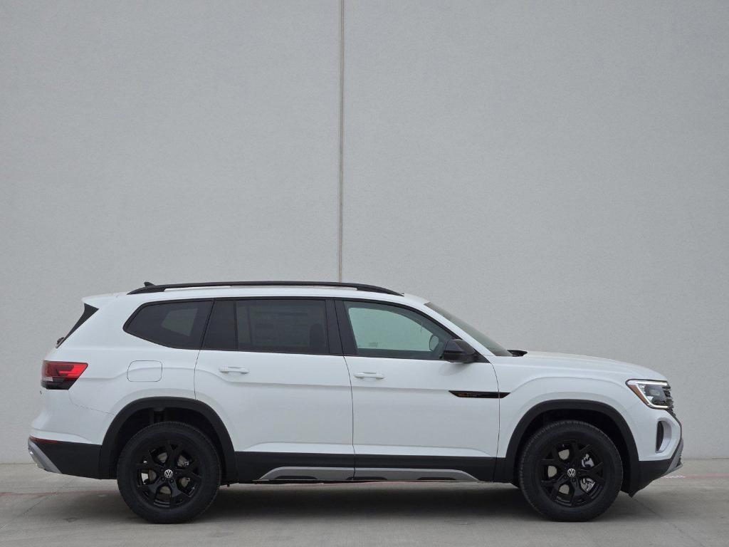 new 2025 Volkswagen Atlas car, priced at $45,971