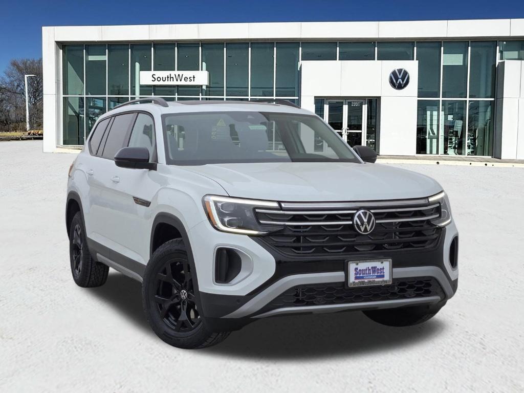 new 2025 Volkswagen Atlas car, priced at $45,971