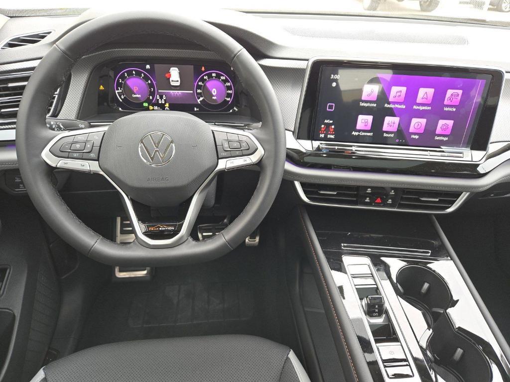 new 2025 Volkswagen Atlas car, priced at $45,971