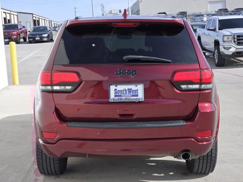 used 2017 Jeep Grand Cherokee car, priced at $13,994