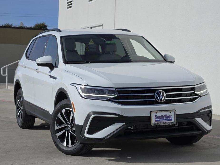 new 2024 Volkswagen Tiguan car, priced at $28,971