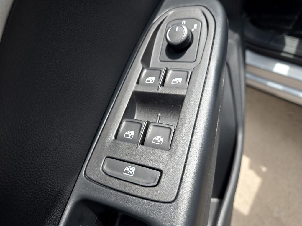 new 2025 Volkswagen Taos car, priced at $26,502