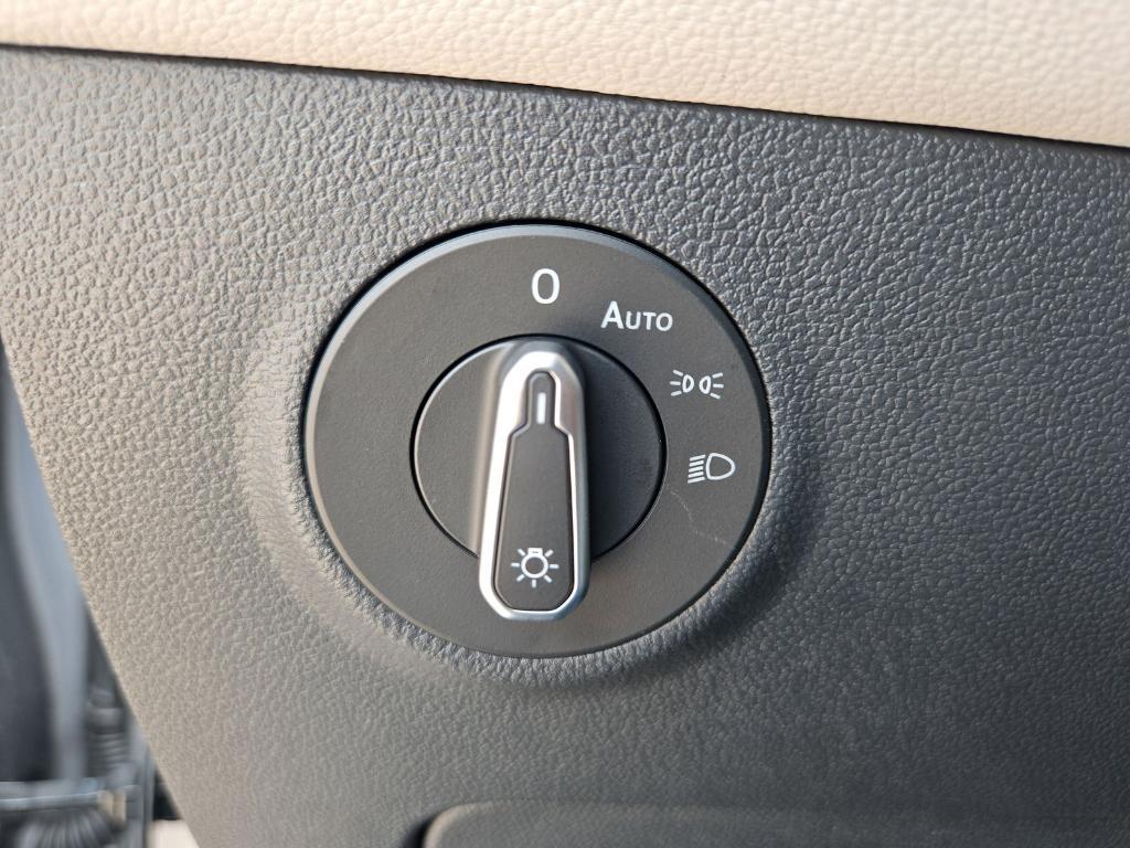 new 2025 Volkswagen Taos car, priced at $26,502