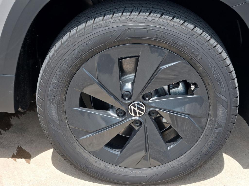 new 2025 Volkswagen Taos car, priced at $26,502