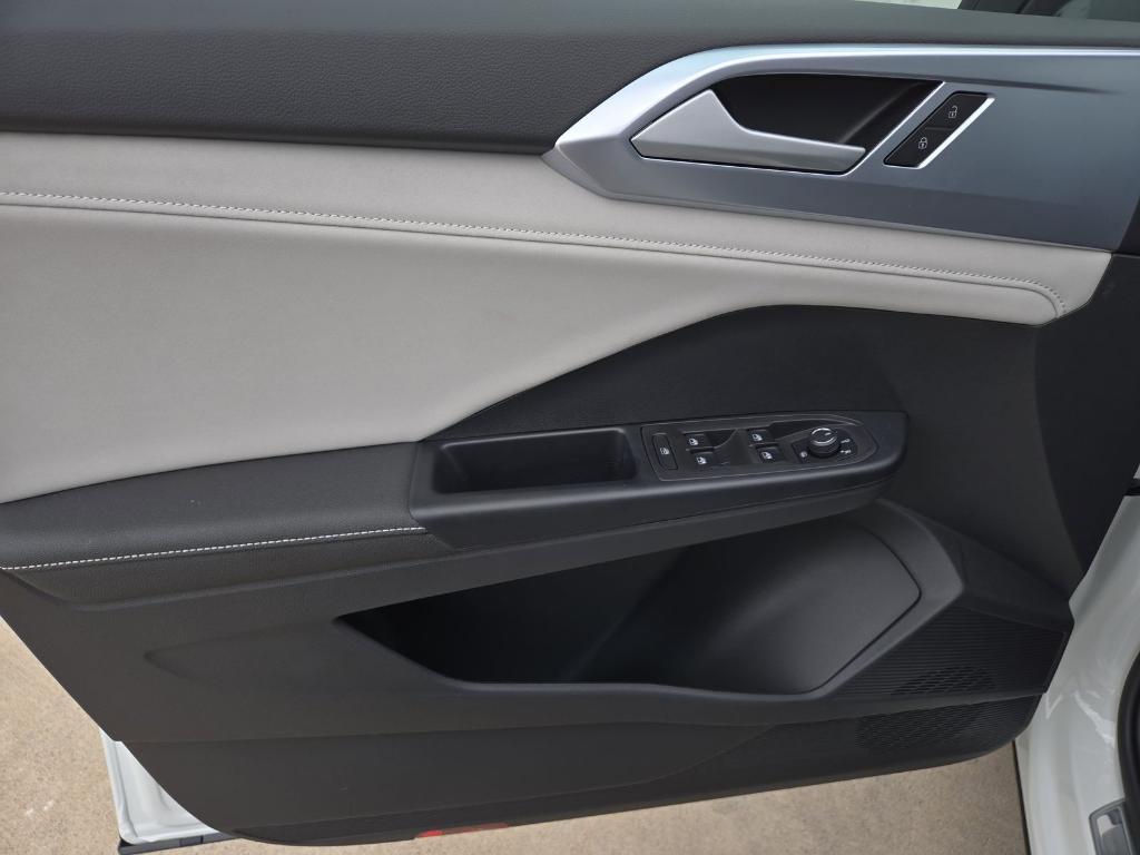new 2025 Volkswagen Taos car, priced at $30,781
