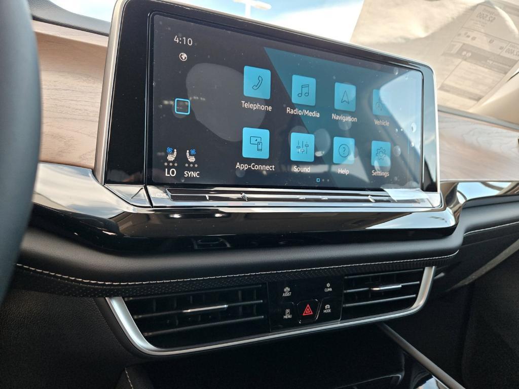 new 2025 Volkswagen Atlas car, priced at $40,331