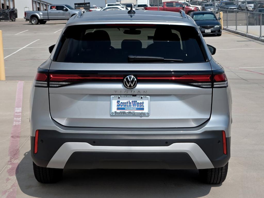 new 2025 Volkswagen Tiguan car, priced at $30,216