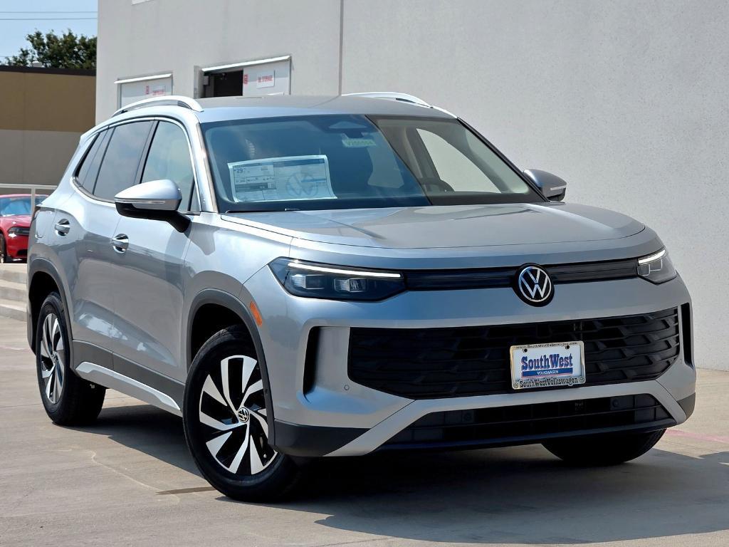 new 2025 Volkswagen Tiguan car, priced at $30,216