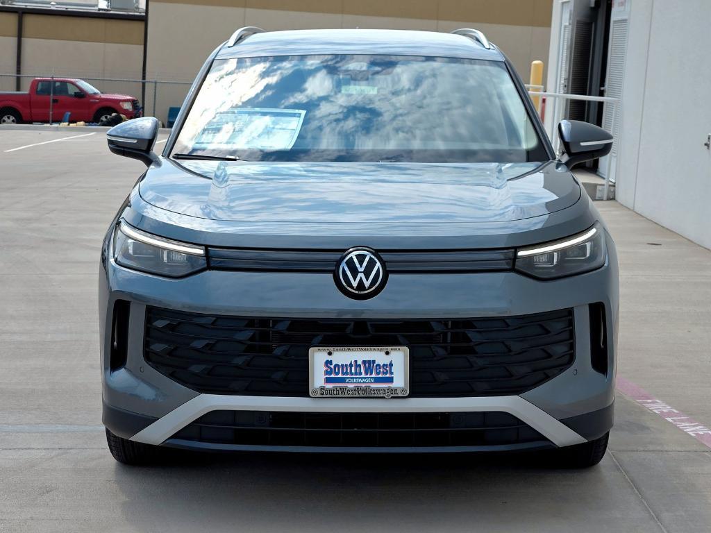new 2025 Volkswagen Tiguan car, priced at $31,158