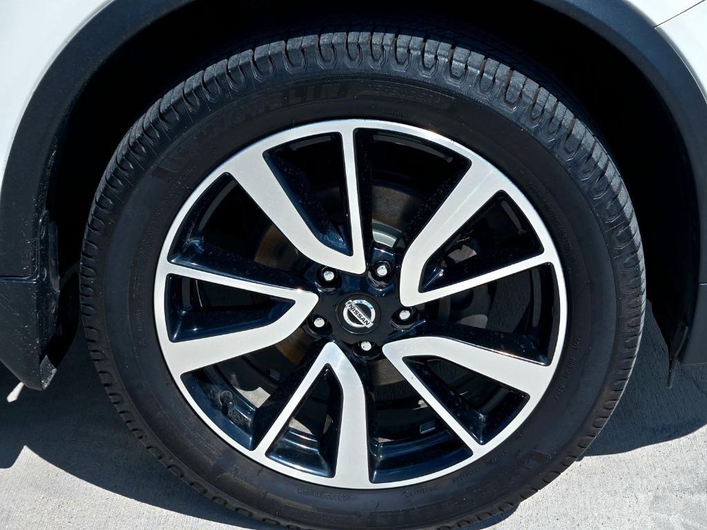 used 2020 Nissan Rogue car, priced at $18,205