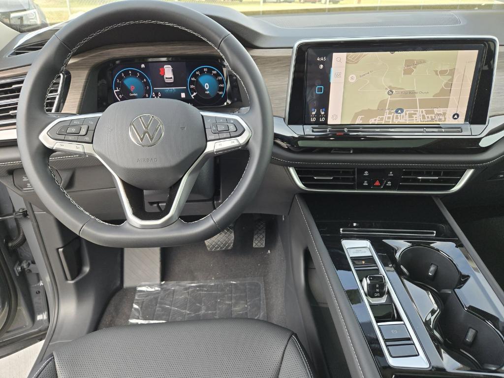 new 2025 Volkswagen Atlas car, priced at $48,081