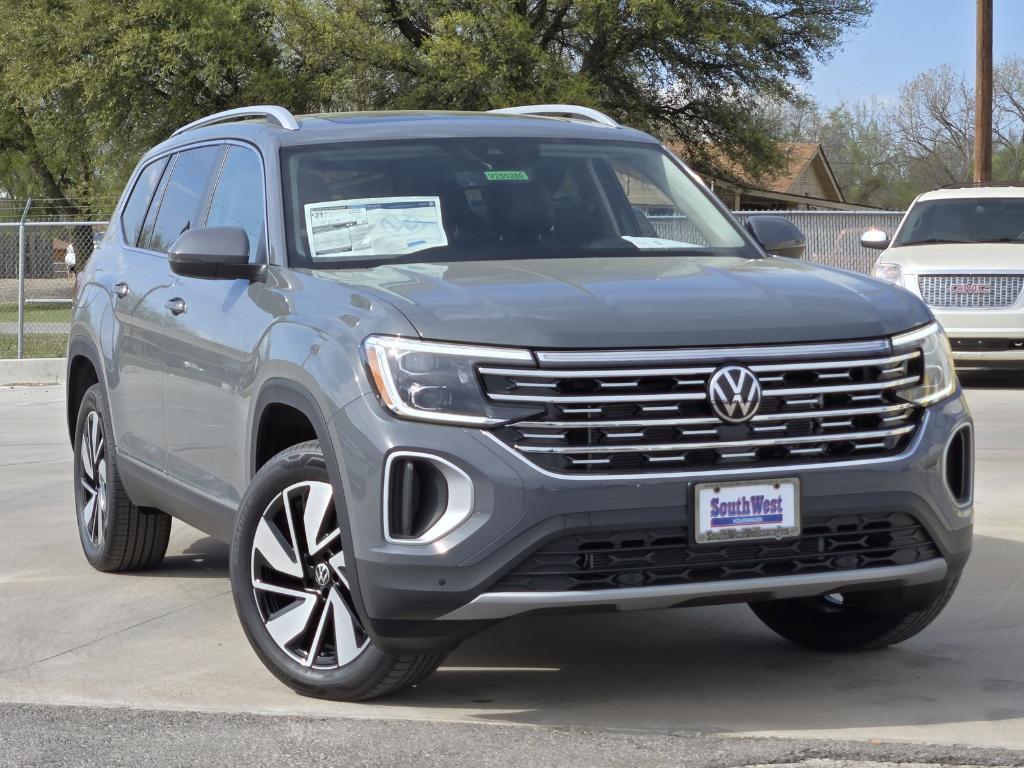 new 2025 Volkswagen Atlas car, priced at $48,081