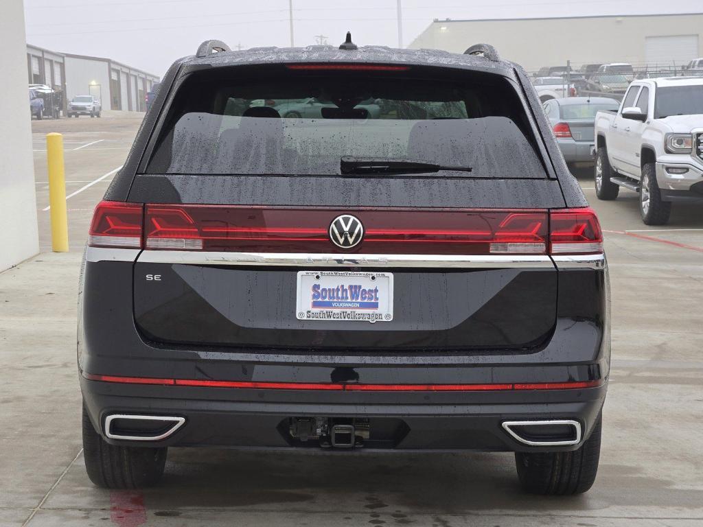 new 2025 Volkswagen Atlas car, priced at $43,083