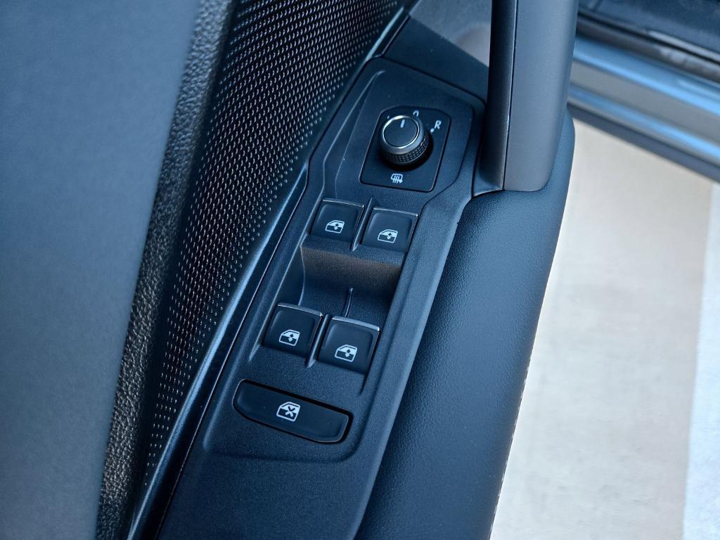 new 2026 Volkswagen Tiguan car, priced at $38,404