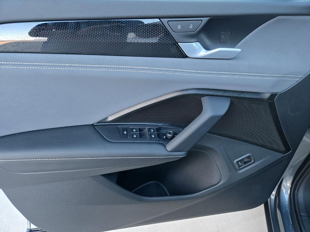 new 2026 Volkswagen Tiguan car, priced at $38,404