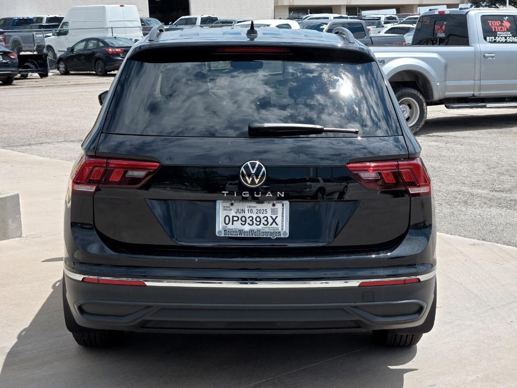 new 2024 Volkswagen Tiguan car, priced at $26,382