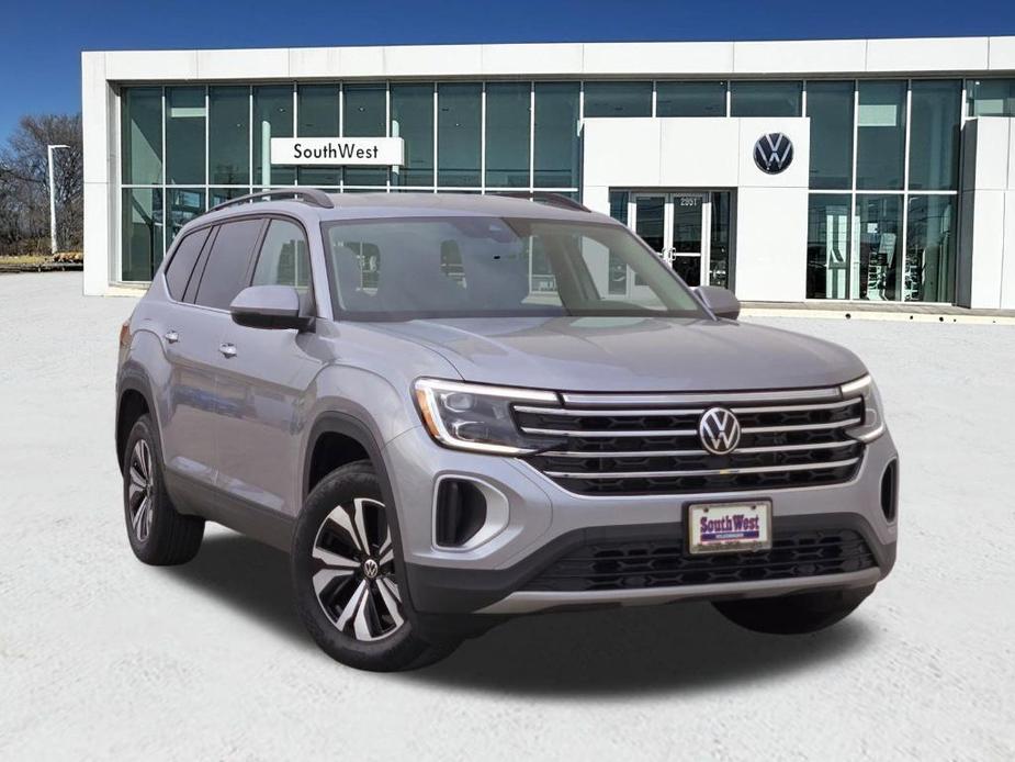 used 2024 Volkswagen Atlas car, priced at $37,855