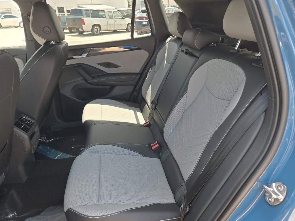 new 2025 Volkswagen Tiguan car, priced at $38,024