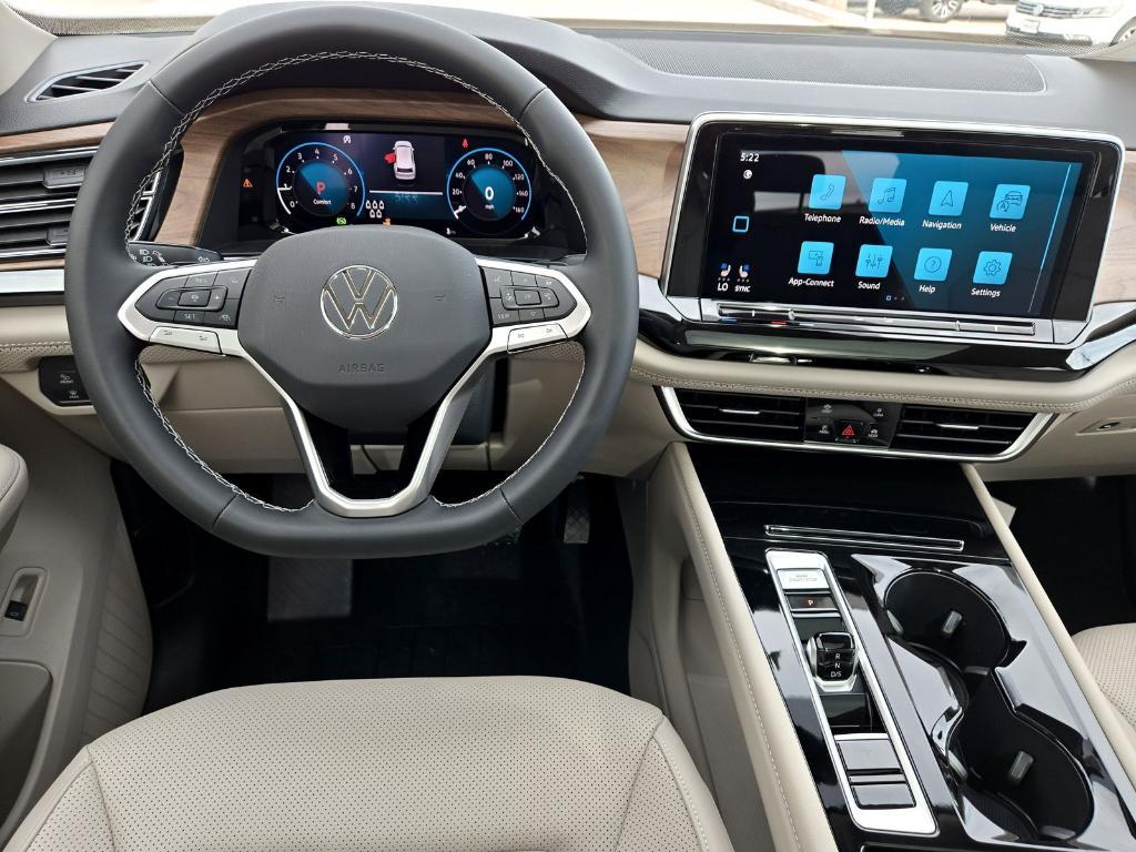 new 2025 Volkswagen Atlas car, priced at $40,851