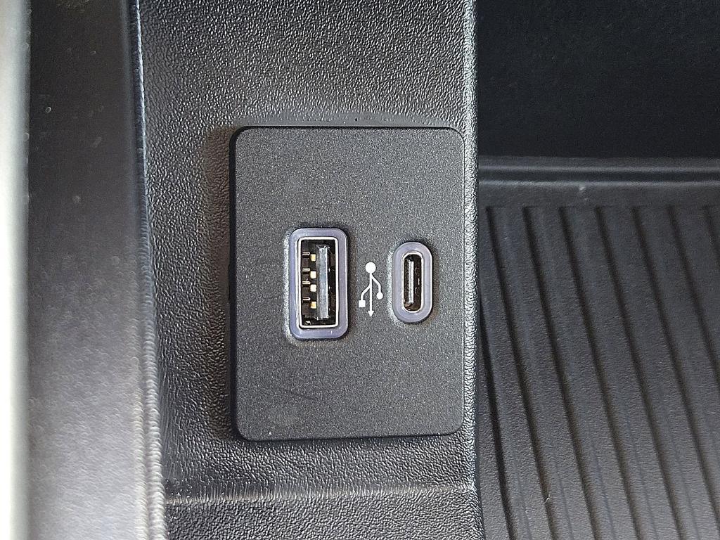 used 2020 Ford Expedition car, priced at $25,058