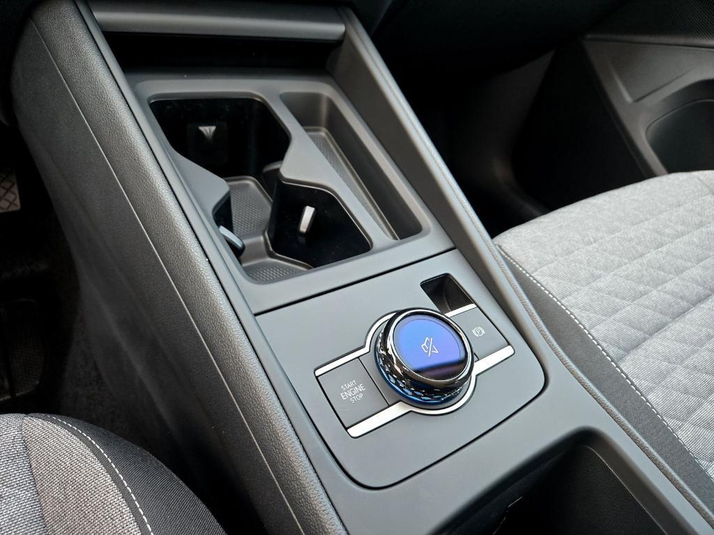new 2025 Volkswagen Tiguan car, priced at $29,002