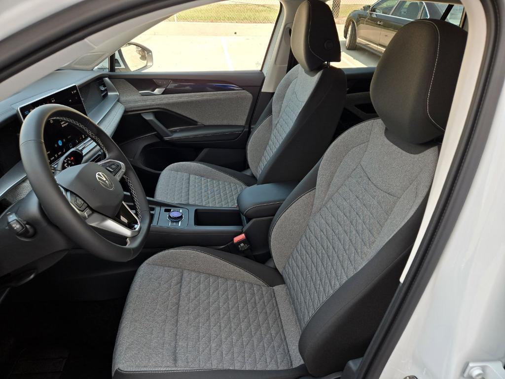 new 2025 Volkswagen Tiguan car, priced at $29,002