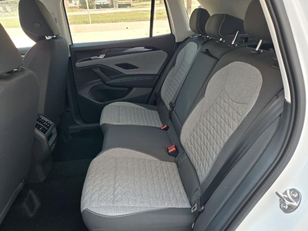 new 2025 Volkswagen Tiguan car, priced at $29,002