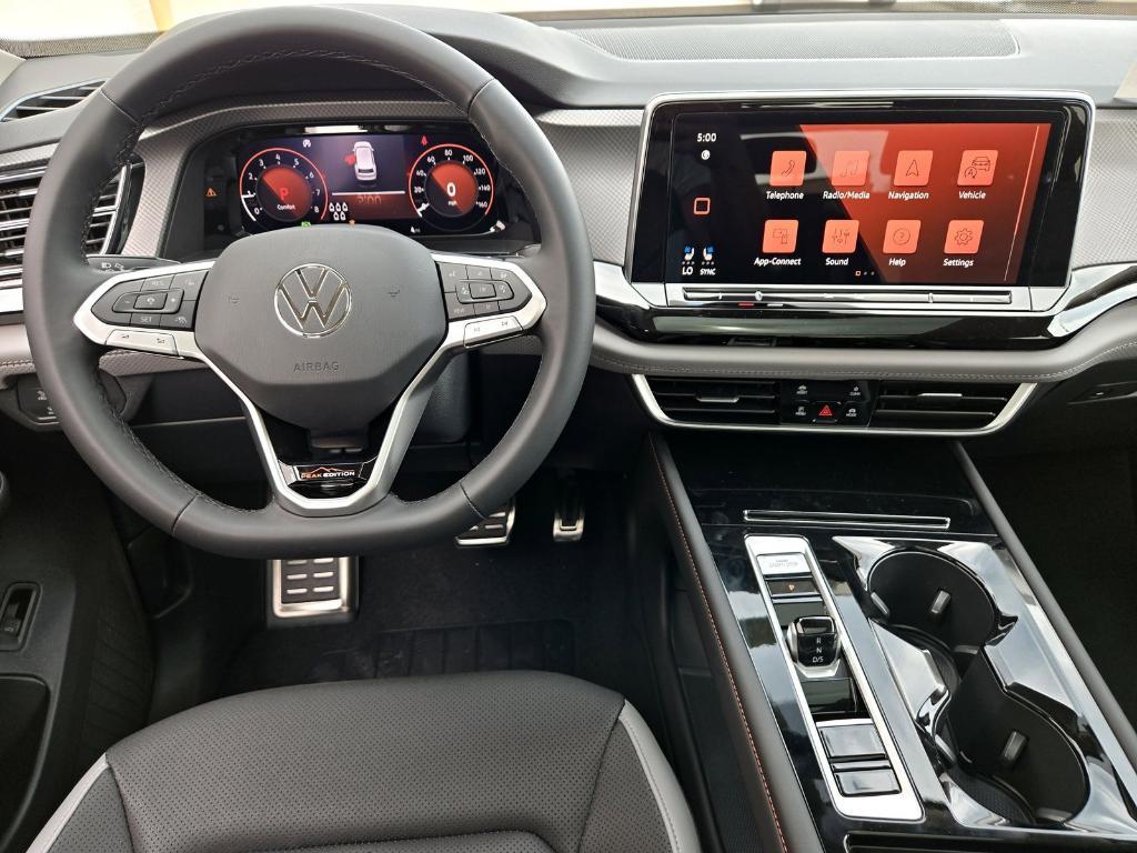 new 2025 Volkswagen Atlas car, priced at $44,251
