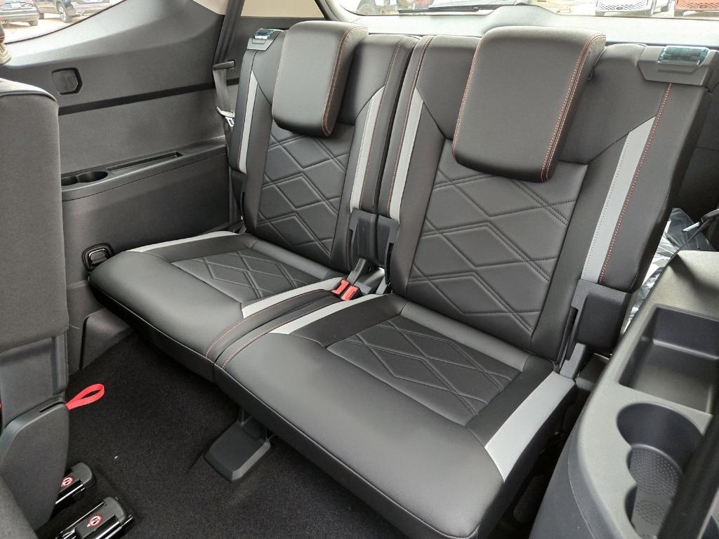 new 2025 Volkswagen Atlas car, priced at $44,251