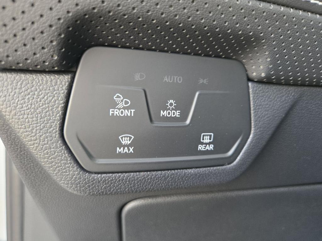 new 2026 Volkswagen Atlas car, priced at $35,631