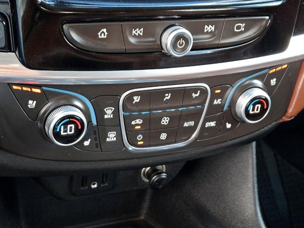 used 2018 Chevrolet Traverse car, priced at $23,598
