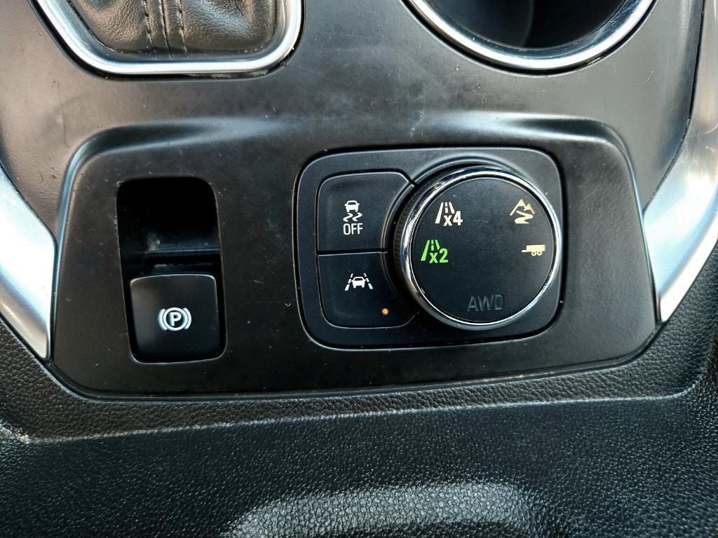 used 2018 Chevrolet Traverse car, priced at $23,598