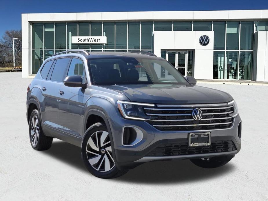 new 2024 Volkswagen Atlas car, priced at $40,261