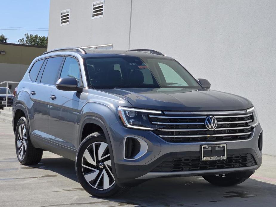 new 2024 Volkswagen Atlas car, priced at $40,261