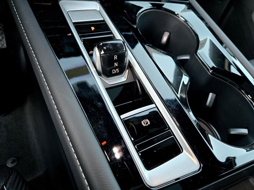 new 2026 Volkswagen Atlas Cross Sport car, priced at $42,510