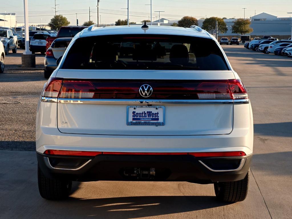 new 2026 Volkswagen Atlas Cross Sport car, priced at $42,510