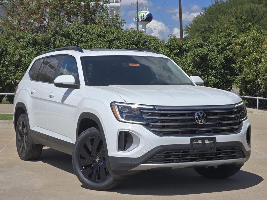 new 2024 Volkswagen Atlas car, priced at $38,265