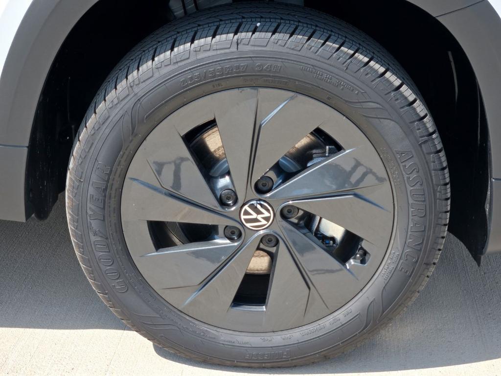 new 2025 Volkswagen Taos car, priced at $26,502